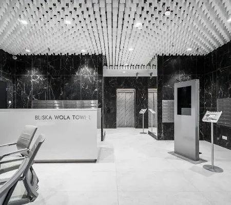 Gustowny Na Woli ワルシャワ