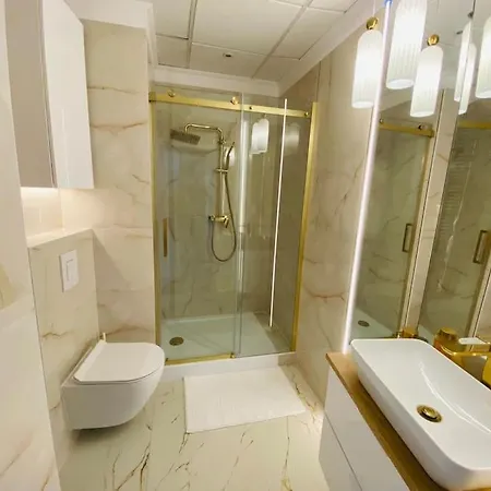 Apartamento Gustowny Na Woli Varsóvia